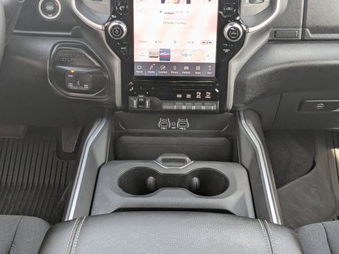 Used 2025 RAM 2500 Big Horn image 18