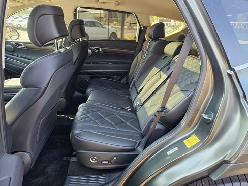 Used 2025 Genesis GV80 3.5T Prestige AWD/4WD image 23
