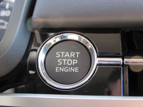 New 2026 Mitsubishi Outlander ES image 25