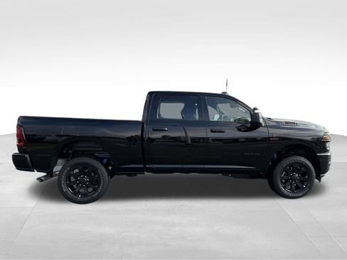 New 2026 RAM 2500 Big Horn AWD/4WD image 7