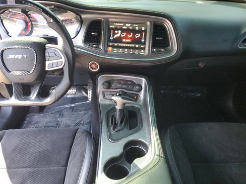 Used 2022 Dodge Challenger SRT Hellcat w/ Plus Package image 10