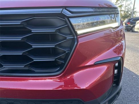 New 2025 Honda Pilot Sport image 10