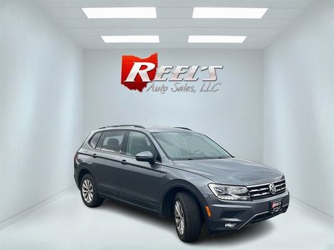 Used 2018 Volkswagen Tiguan S image 3
