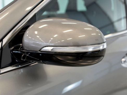 Used 2018 Kia Sorento L image 12