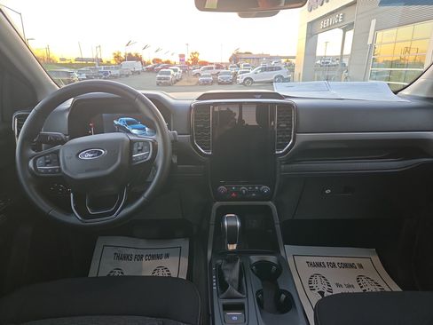 Used 2024 Ford Ranger XLT w/ FX4 Off-Road Package image 15