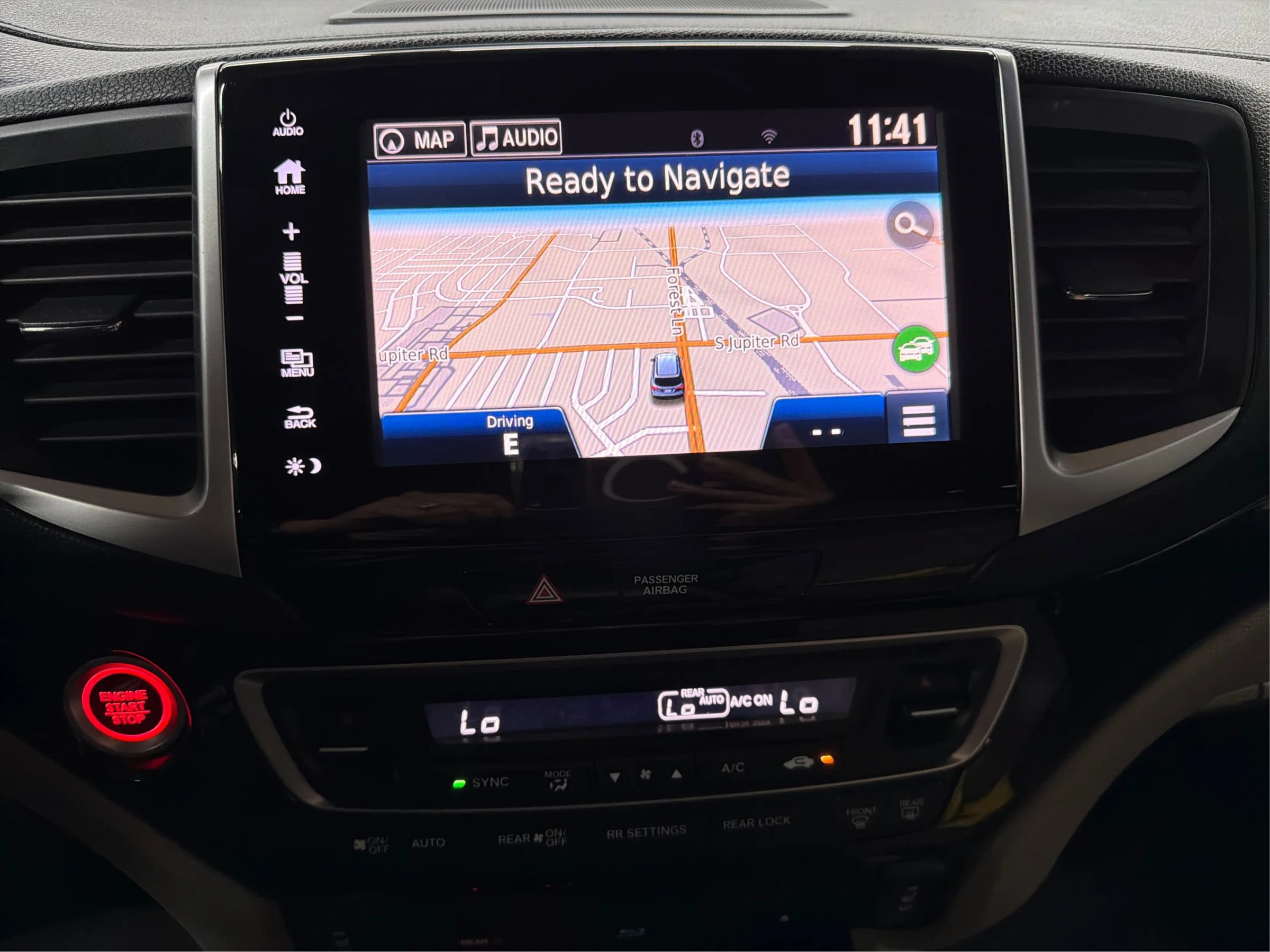 Used 2017 Honda Pilot Touring image 21