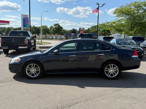 Used 2009 Chevrolet Impala LTZ FWD image 8