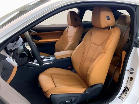 New 2026 BMW 430i xDrive Coupe w/ Premium Package AWD/4WD image 9