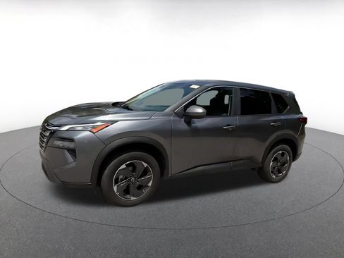 Used 2025 Nissan Rogue SV AWD/4WD image 8