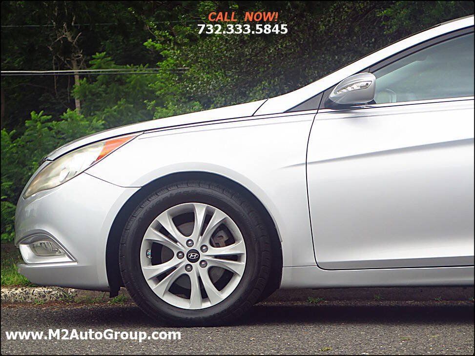 Used 2011 Hyundai Sonata Limited FWD image 29