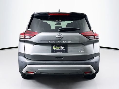 Used 2023 Nissan Rogue S image 7