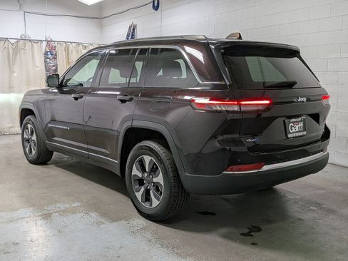 Used 2022 Jeep Grand Cherokee Limited 4xe AWD/4WD image 9