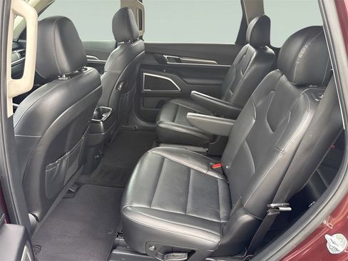 Used 2021 Kia Telluride S image 14