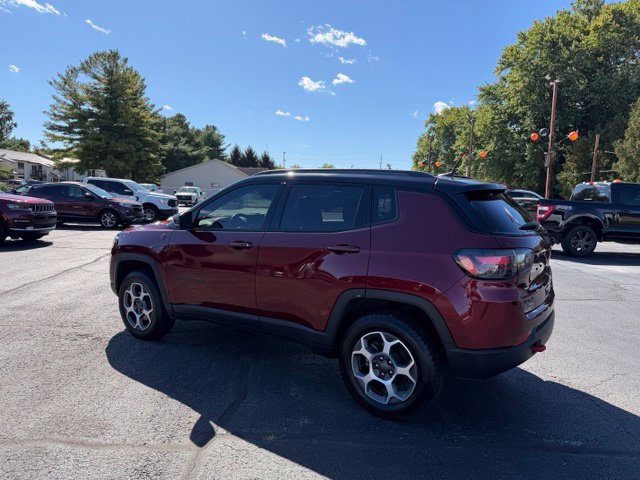 Used 2022 Jeep Compass Trailhawk w/ Trailhawk Elite Group AWD/4WD image 11