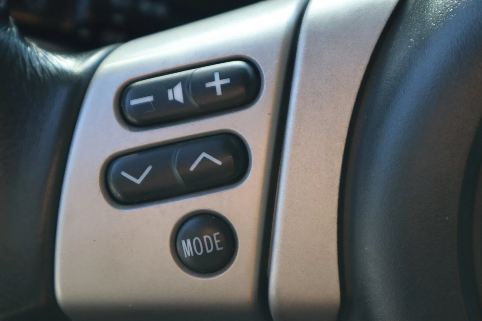 Used 2007 Toyota FJ Cruiser 4WD w/ Upgrade Pkg 1 image 23