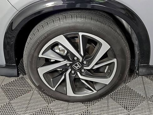 Used 2019 Honda HR-V Sport image 9