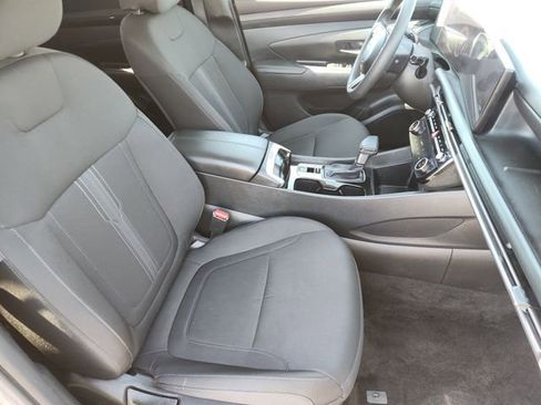 Used 2025 Hyundai Tucson SEL image 12