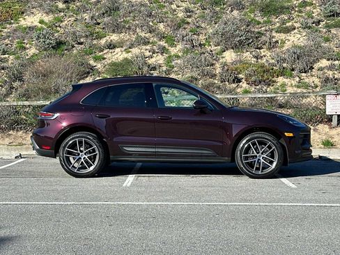 New 2026 Porsche Macan image 9