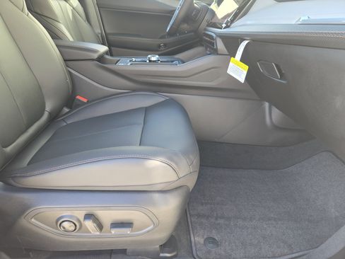 New 2026 Jeep Cherokee Limited image 12