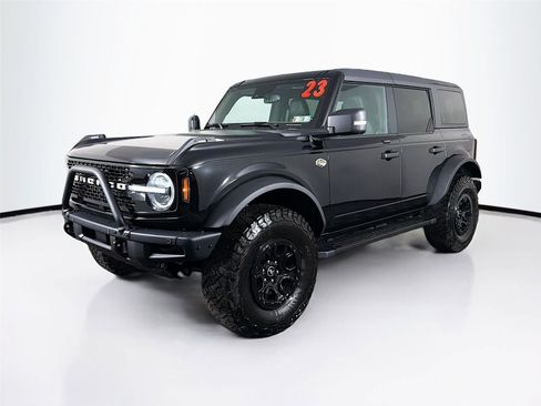Used 2023 Ford Bronco Wildtrak AWD/4WD image 3