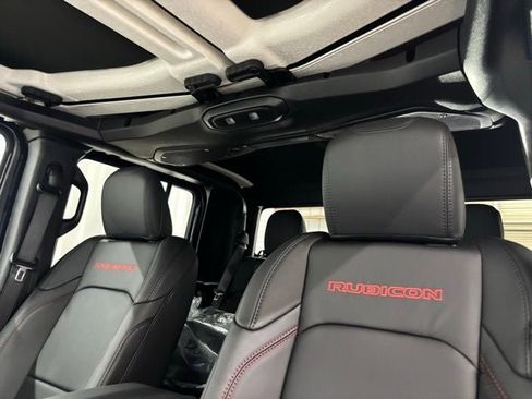 New 2026 Jeep Gladiator Rubicon AWD/4WD image 22