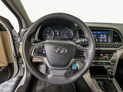 Used 2018 Hyundai Elantra SEL image 13