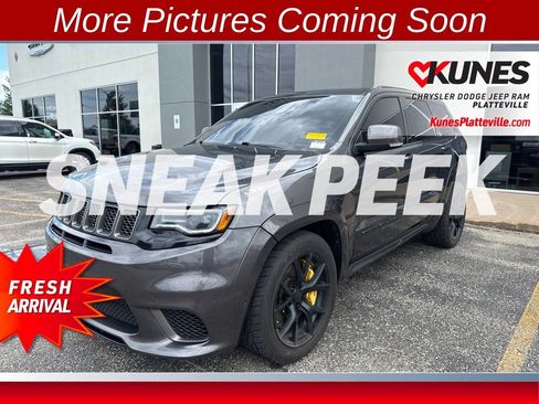 Used 2018 Jeep Grand Cherokee Trackhawk AWD/4WD image 5