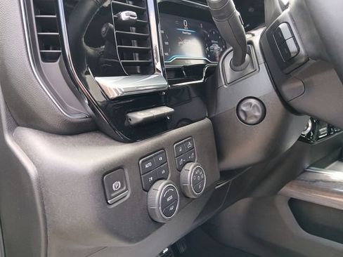 Certified 2024 Chevrolet Silverado 1500 LTZ w/ LTZ Premium Package AWD/4WD image 36