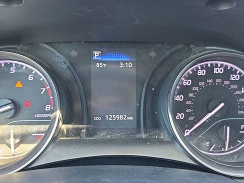 Used 2021 Toyota Camry SE FWD image 21