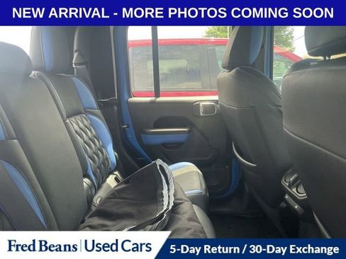 Used 2021 Jeep Gladiator Sport AWD/4WD image 8