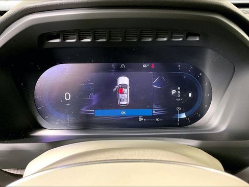 Used 2024 Volvo XC90 B6 Plus w/ Protection Package Premier image 20