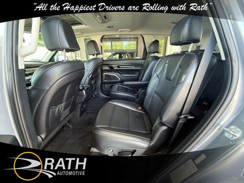 Used 2025 Kia Telluride S AWD/4WD image 20