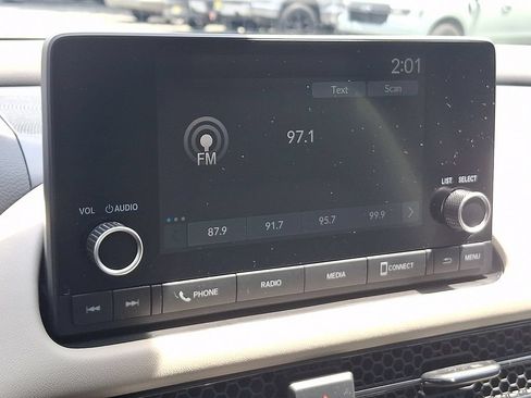 Used 2024 Honda HR-V LX image 17