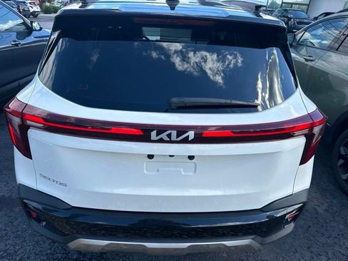 Used 2025 Kia Seltos S FWD image 5
