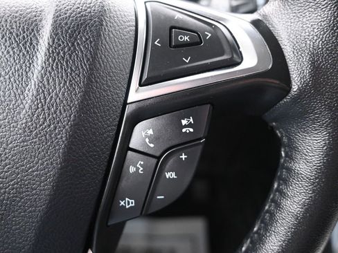 Used 2024 Ford Edge Titanium image 26