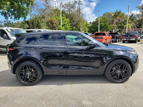 Used 2020 Land Rover Range Rover Evoque SE image 9