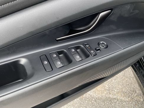 Certified 2026 Hyundai Elantra Sport FWD image 18