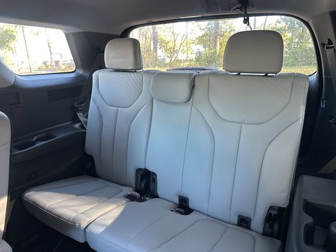Used 2025 Hyundai Palisade SEL image 17