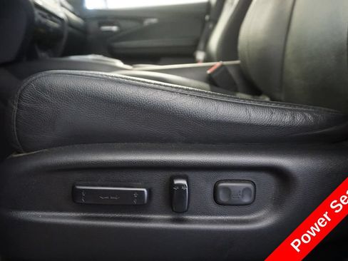 Used 2022 Honda Pilot Elite image 7