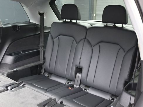 Used 2023 Audi Q7 2.0T Premium image 40