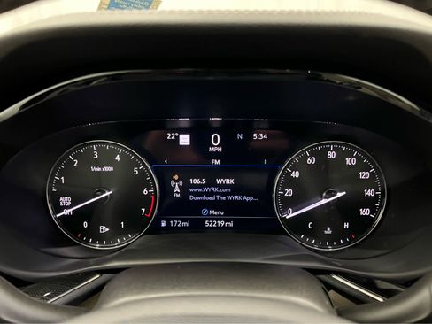 Used 2022 Buick Envision Essence w/ Technology Package I image 31