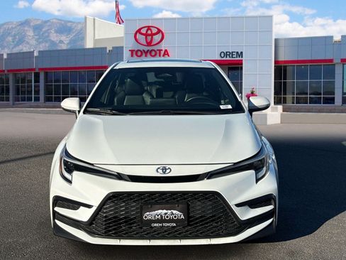Used 2024 Toyota Corolla XSE FWD image 2
