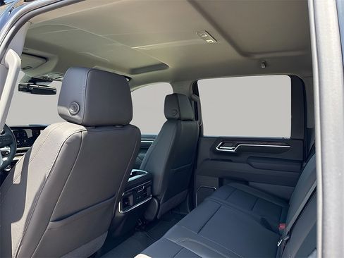 New 2025 GMC Sierra 2500 SLT w/ Texas SLT Premium Package image 10