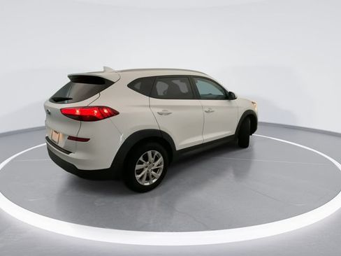 Used 2021 Hyundai Tucson Value FWD image 4