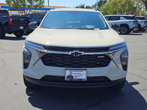 New 2026 Chevrolet Trax RS w/ Driver Confidence Package FWD image 2