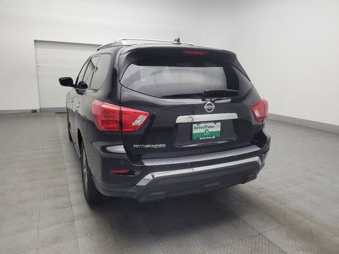 Used 2020 Nissan Pathfinder S FWD image 5