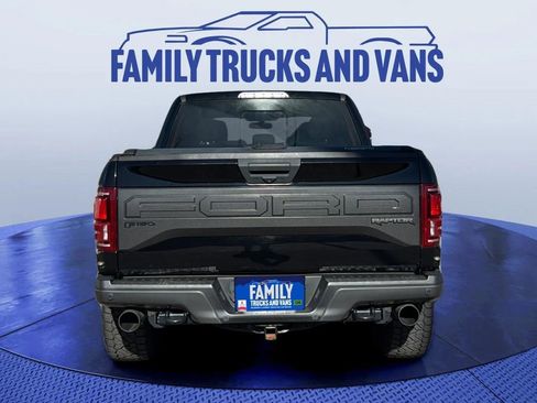 Used 2018 Ford F150 Raptor w/ Equipment Group 801A Mid image 4