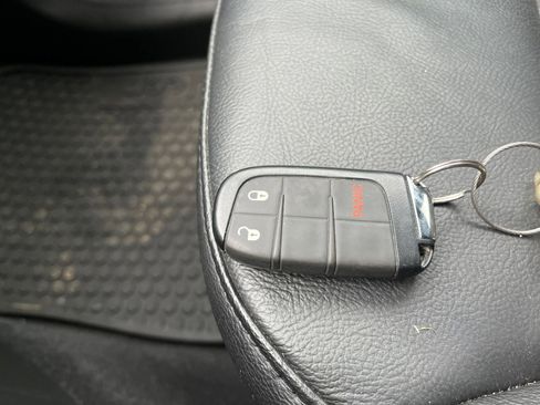 Used 2025 Jeep Compass Trailhawk image 22