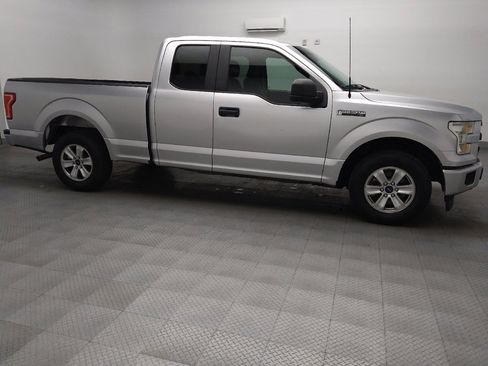 Used 2017 Ford F150 XL w/ Equipment Group 101A Mid RWD image 11