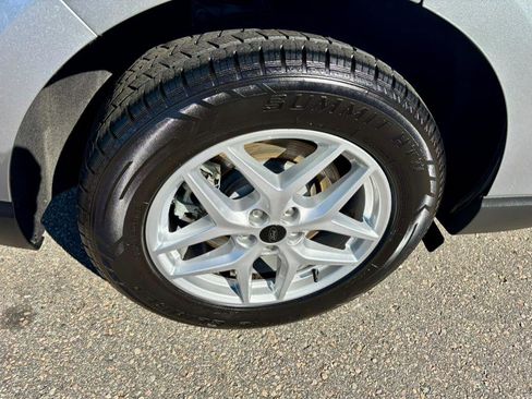 Used 2023 Ford Edge SEL image 32